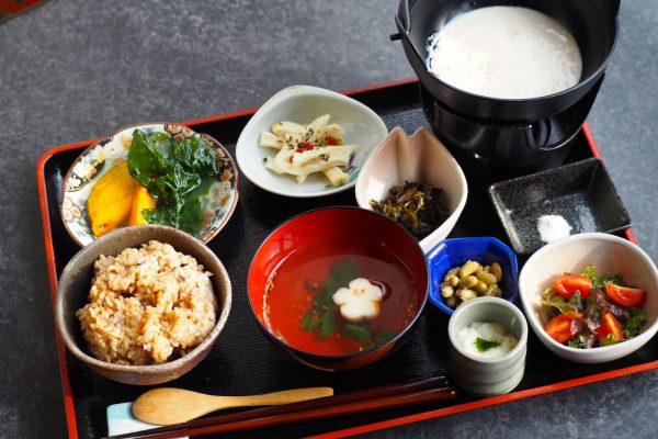 玄米ご飯のベジランチ　Vegetables Lunch